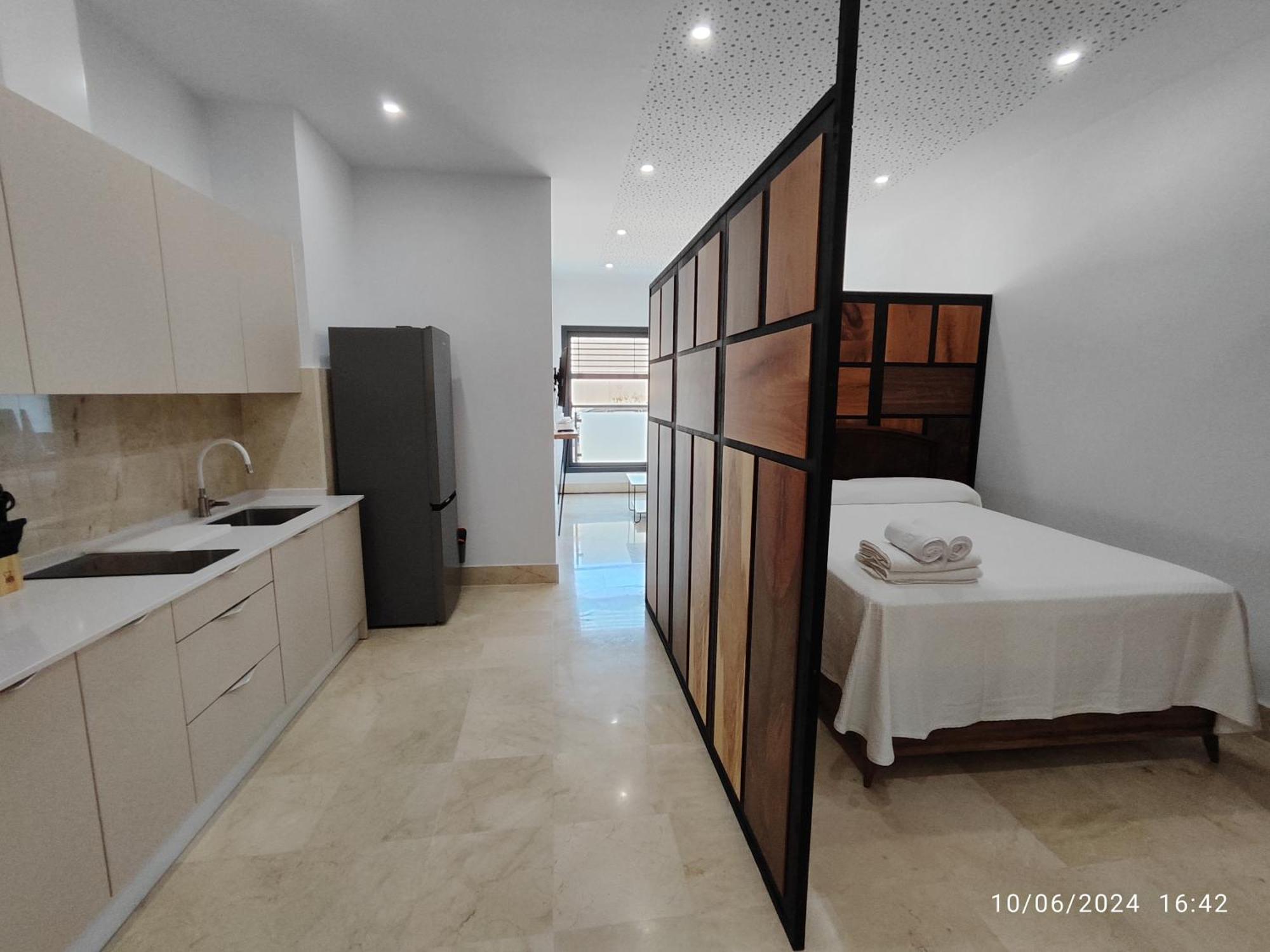 Apartamentos Luxury Playa Victoria Cádiz Exterior foto